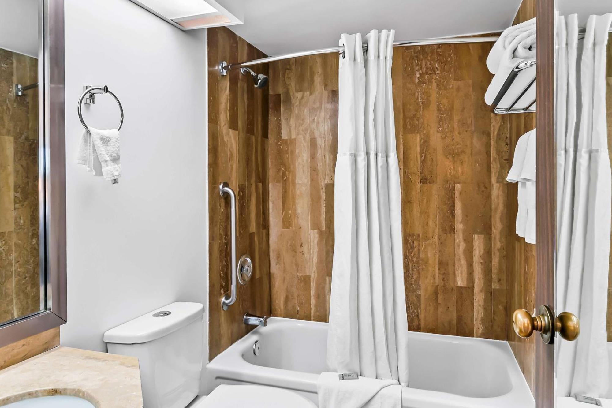 Best Western Downtown Съдбъри Екстериор снимка
