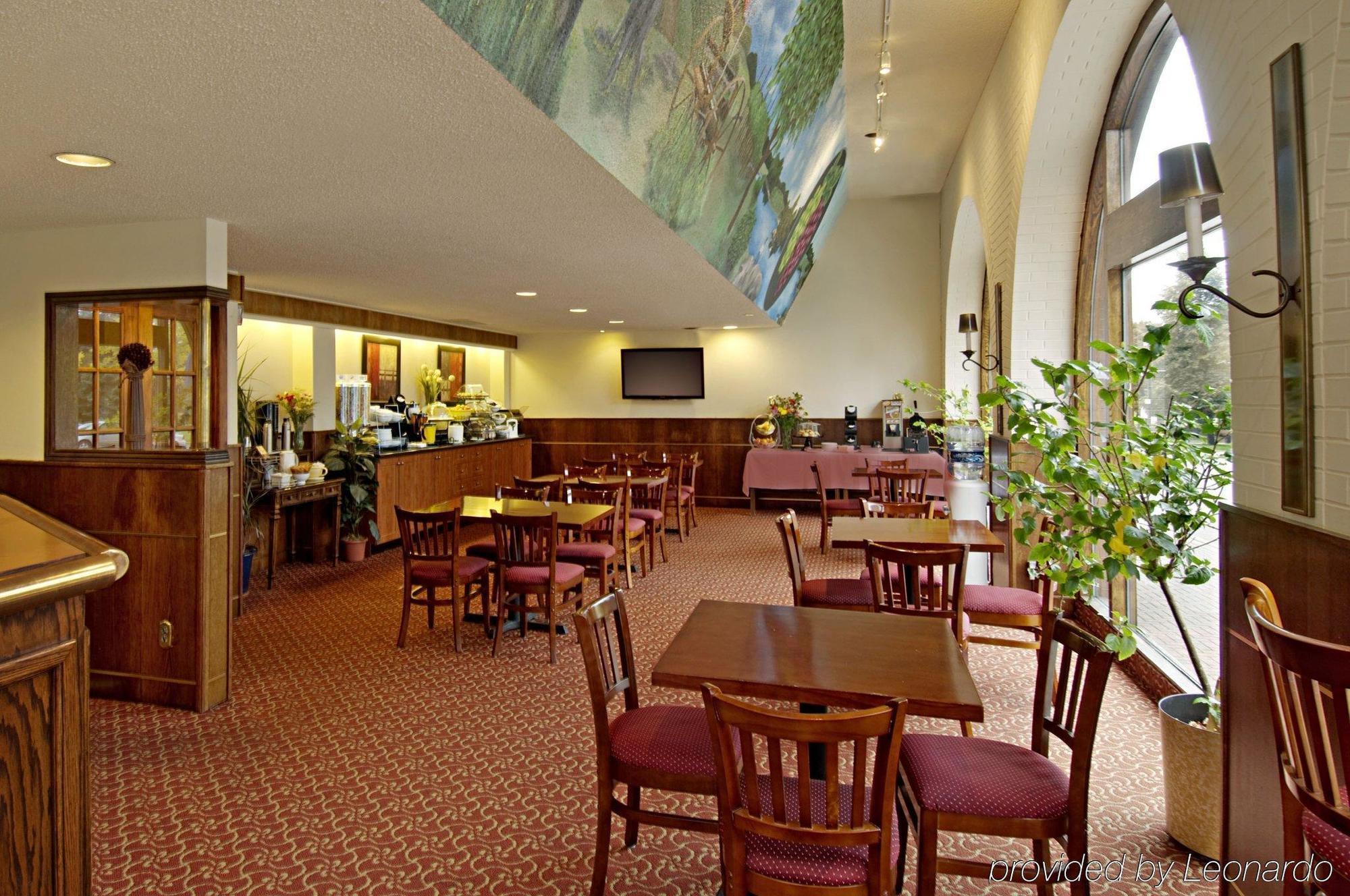 Best Western Downtown Съдбъри Ресторант снимка