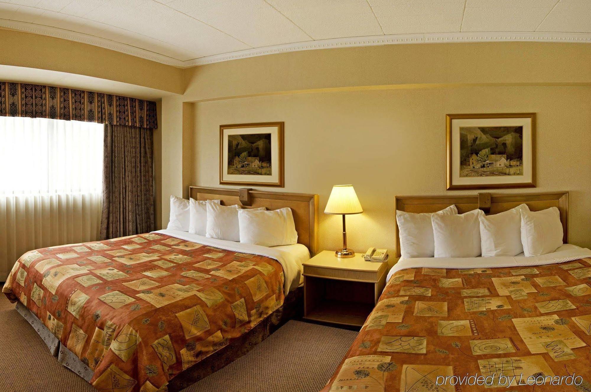 Best Western Downtown Съдбъри Стая снимка